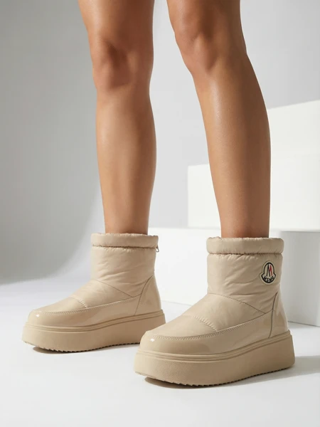 Royalfashion Bottes de neige à enfiler pour femme de couleur beige Ademra