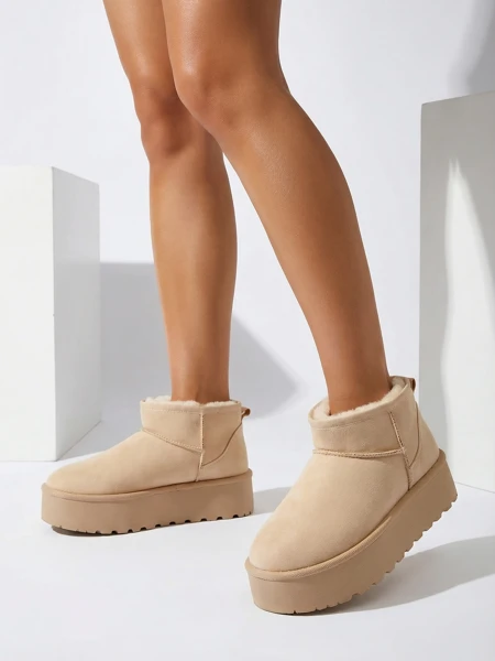 Royalfashion Bottes de neige a'la plateforme pour femmes Dagodo