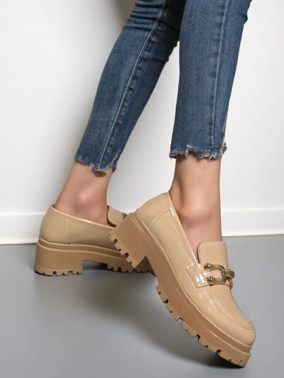 Royalfashion Mocassins en cuir verni pour femmes Arieda