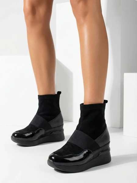 Bottines slip-on femme noires avec embossage Keleda - Chaussures