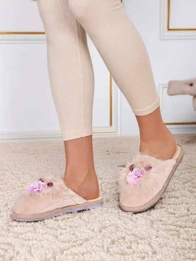 Chaussons en fourrure Royalfashion pour femmes avec fleurs Ederra