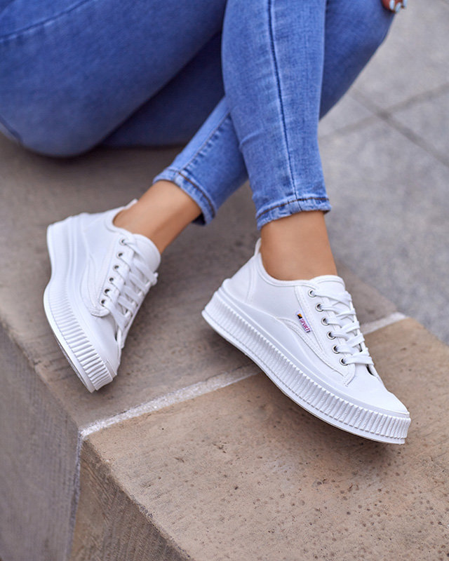 OUTLET Baskets blanches pour femmes Scola-Shoes