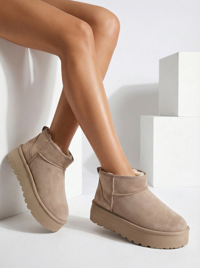 Royalfashion Bottes de neige a'la plateforme pour femmes Dagodo