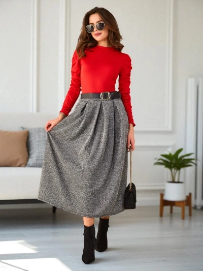 Jupe midi pour femme de Royalfashion Jupe midi pour femme en tissu doux. Le modèle comporte 2 poches et une ceinture incluse. Base parfaite pour de nombreux looks spéciaux! REMARQUE: précision des mesures (+/-) 1 cm. 87654321 <p>Mesures pris