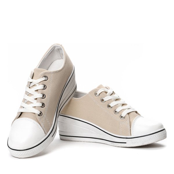 Beżowe trampki na koturnie - Obuwie