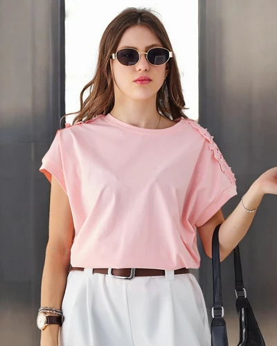 T-shirt en coton pour femmes Royalfashion avec manches en dentelle