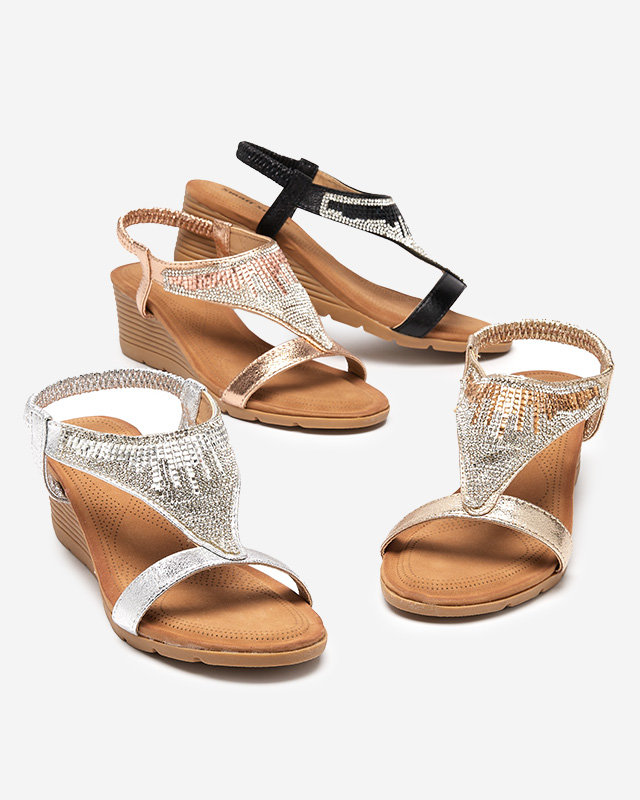OUTLET Sandales pour femmes avec zircons sur un talon compensé en rose et or Serrifo- Shoes
