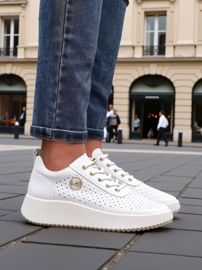 Baskets sportives perforées pour femmes Royalfashion Jovenes