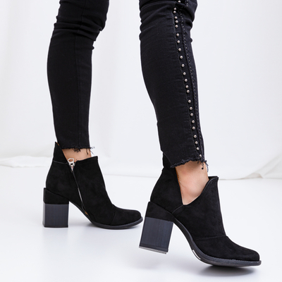 Bottes pour femmes noires avec découpes Plinara - Chaussures