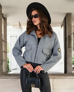 Gris foncé