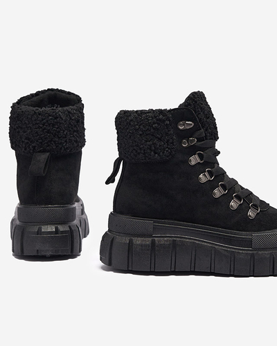 Bottes pour femmes en éco-suède noire avec peau de mouton Vetic - Chaussures