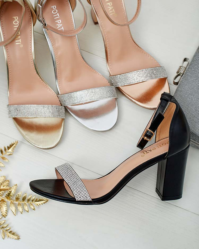 Royalfashion Sandales femmes avec zircons Cemilces