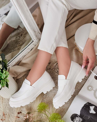 Mocassins pour Femmes Aura Blancs sur Plateforme - Élégants et Confortables, Cuir Écologique