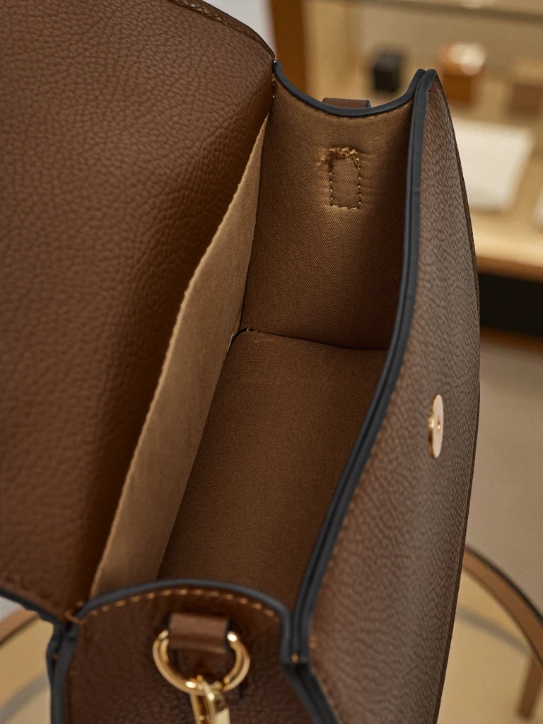 Petit sac à main pour femmes en cuir écologique Solmira