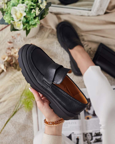 Elegante Nero – Chaussures pour Femmes en Cuir Écologique
