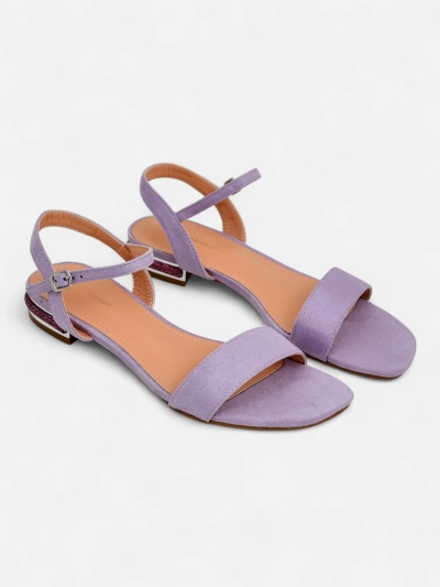 Sandales pour femmes Royalfashion sur une semelle plate Aronies