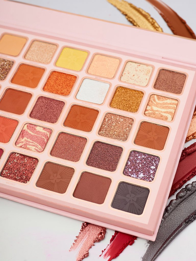Palette Girl Magic 35 fards à paupières avec paillettes et mat Golden Chocolate Fudge