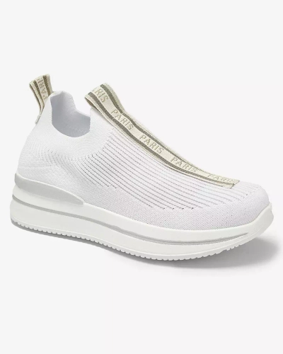 Chaussures de sport à enfiler pour femmes avec lettrage en blanc Cerppa- Footwear