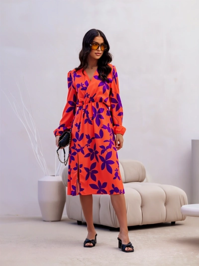 Robe midi femme Royalfashion avec de grandes fleurs, décolleté croisé et fente