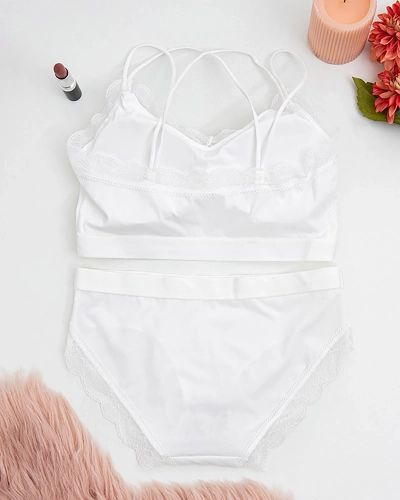 Ensemble de lingerie blanche femme avec dentelle - Sous-vêtements