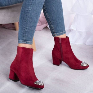 OUTLET Bottines bordeaux avec un bout décoratif sur un montant bas Hayley - Footwear