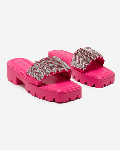 OUTLET Chaussons femme rose foncé avec zircons cubiques Emkoy- Footwear