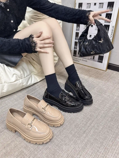 Royalfashion Mocassins à patin pour femmes Adelio