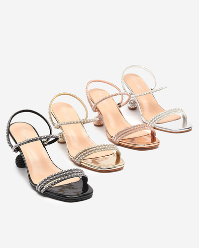 Pantoufles laquées noires à talons bas Lakopi - Footwear