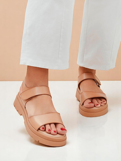 Sandales Royalfashion pour femmes avec une épaisse semelle Otvanna