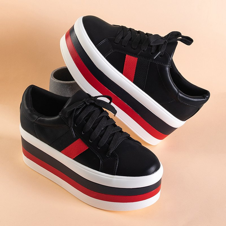 OUTLET Chaussures de sport pour femmes noires sur une plate-forme épaisse Jemita - Footwear