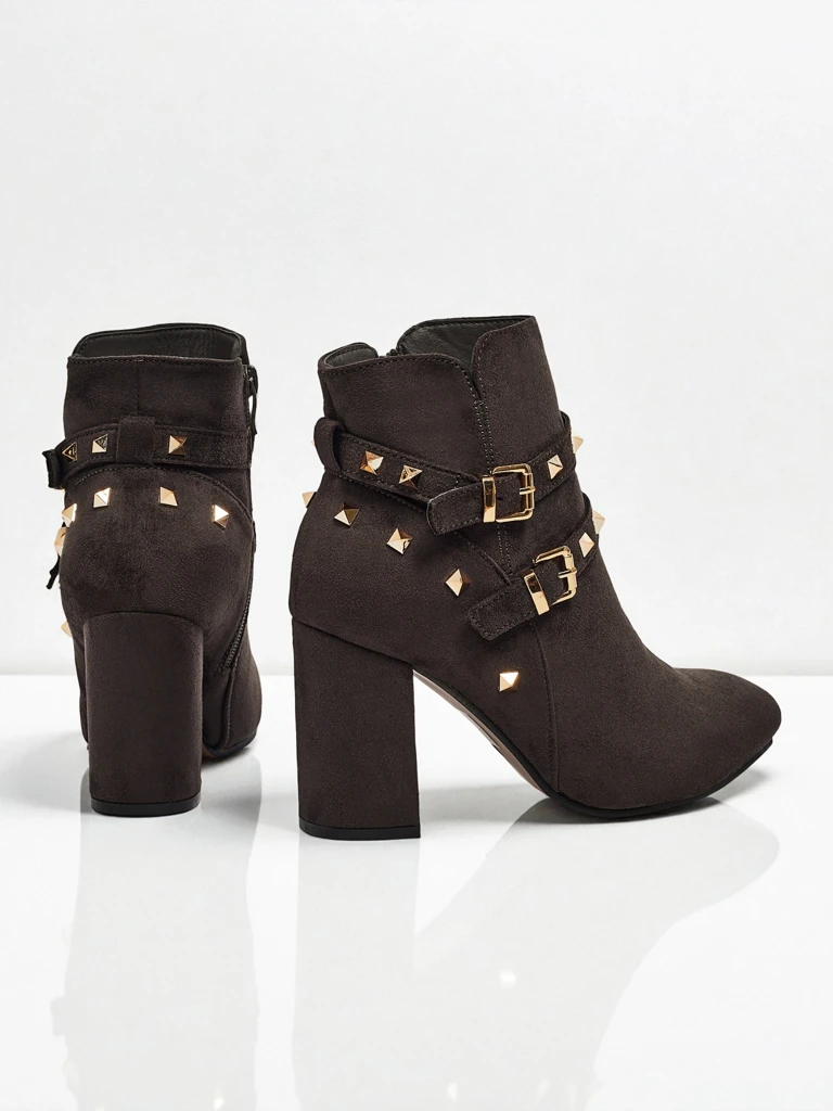 Buty Damskie Rialto z Ozdobnymi Klamrami