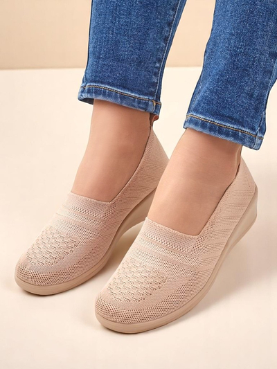 Mocassins Royalfashion pour femmes sur un petit talon Époles