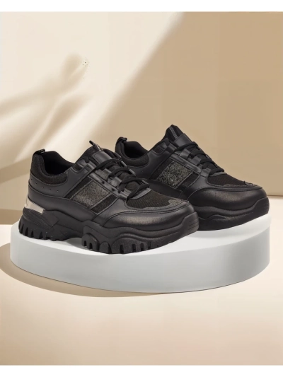 Baskets pour femmes Arete Nero à semelle plate en cuir écologique