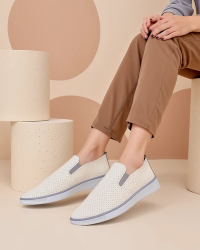 Royalfashion Chaussures de sport perforées pour femmes Musio