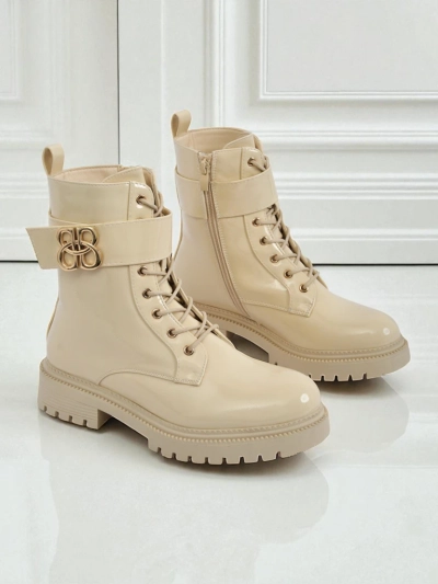 Bottines beiges Ariadne en cuir écologique avec fermeture éclair, bout rond et élégant