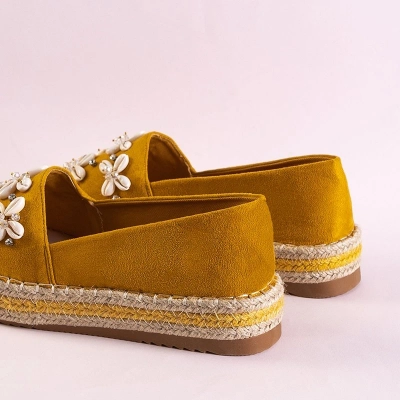OUTLET Espadrilles jaunes pour femmes avec décorations Izira - Chaussures