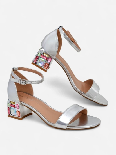 Sandales Royalfashion pour femmes avec des talons décoratifs Ballou