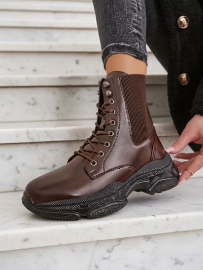 Les bottines de style de travail pour femmes de Royalfashion Ronoppa
