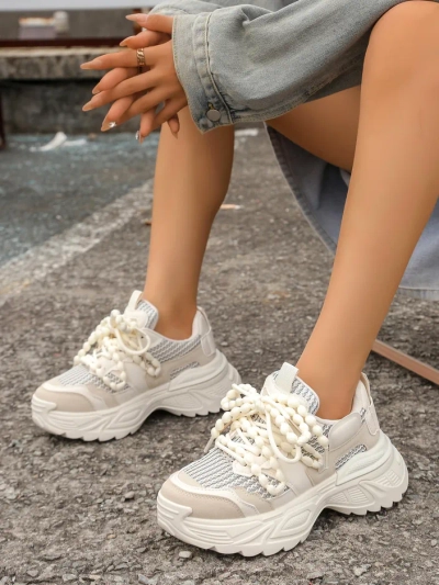Chaussures de sport pour femmes Royalfashion sur une semelle épaisse Loness