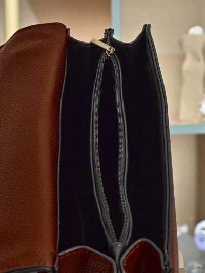 Petit sac à main pour femmes en cuir écologique Karelia