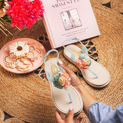 Sandales bleues avec fleur décorative Tatia - Chaussures 1