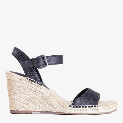 OUTLET Sandales noires pour femmes sur un coin Bieruma - Chaussures