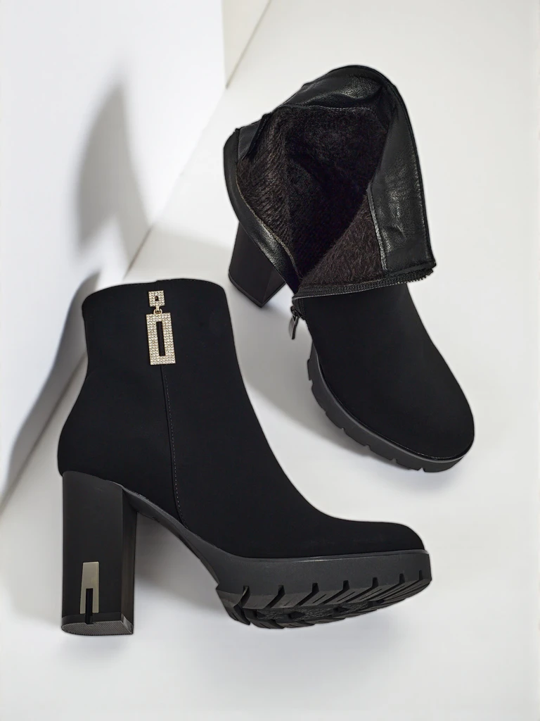 Bottines Stella Noires Élégantes pour le Printemps