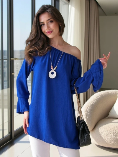 Blouse femme décolletée avec volants Royalfashion