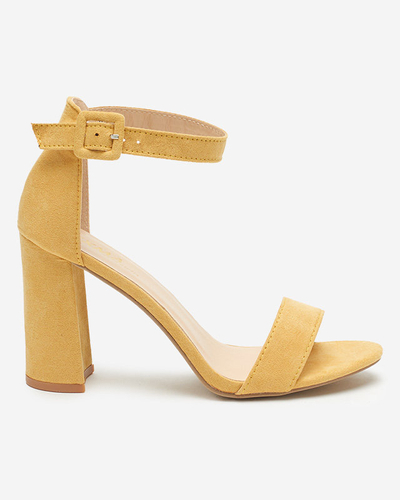 OUTLET Sandales femme jaunes sur le poste de Mavine - Footwear