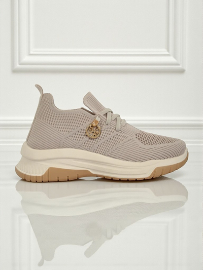 Sneakers pour femmes Royalfashion Selene – chaussures blanches confortables à semelle plate