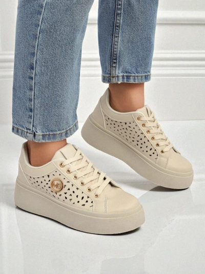 Sneakers Écrues à plateforme pour femmes Boreas Royalfashion en cuir écologique