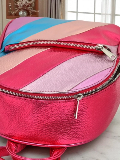 Sac à dos pour femmes Royalfashion en cuir écologique avec des rayures métalliques Rayures Métalliques