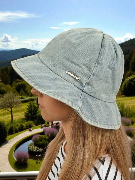 Chapeau pour femmes Demetra denim bucket hat – style polyester léger