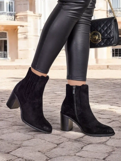 Bottines pour femmes en éco-suède Royalfashion à talon bloc Cesios